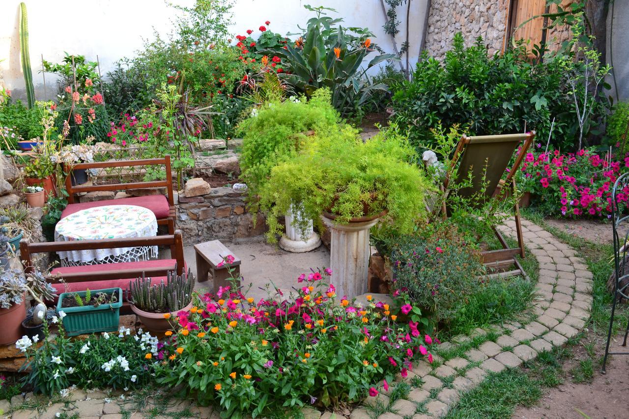 Mystery Garden Guest House Famaguszta Kültér fotó