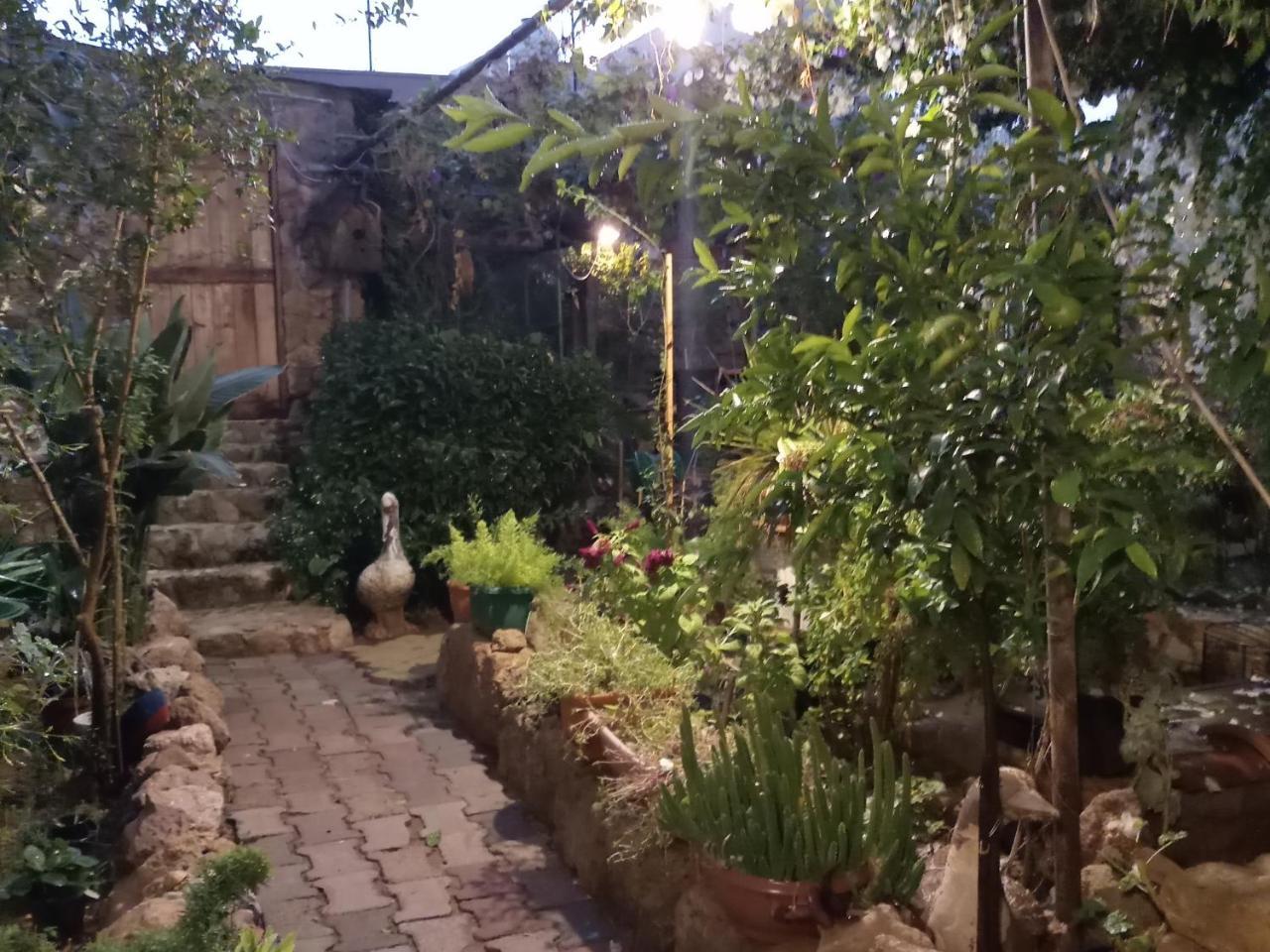Mystery Garden Guest House Famaguszta Kültér fotó